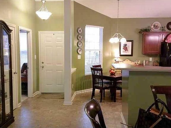Entry way