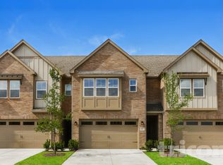 3043 Songbird Ln, Garland, TX 75043