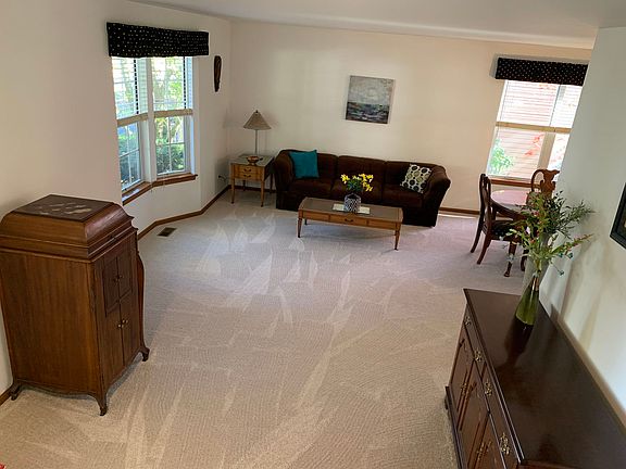 4th image of 273 Bingham Cir