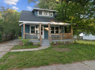 2645 Longstreet Ave SW, Wyoming, MI 49509