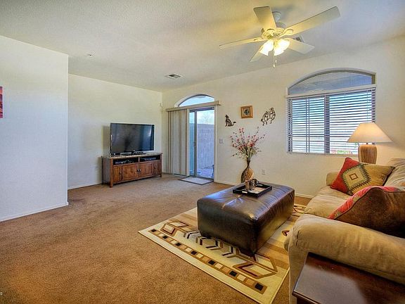 4th image of 432 N 169th Ave