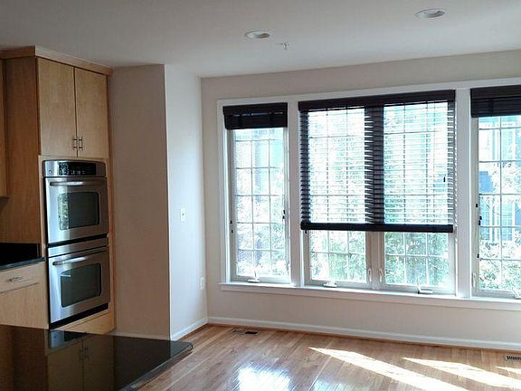 5th image of 9698 Cedar Farm Cir