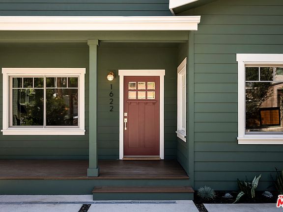 4th image of 1622 Donaldson St