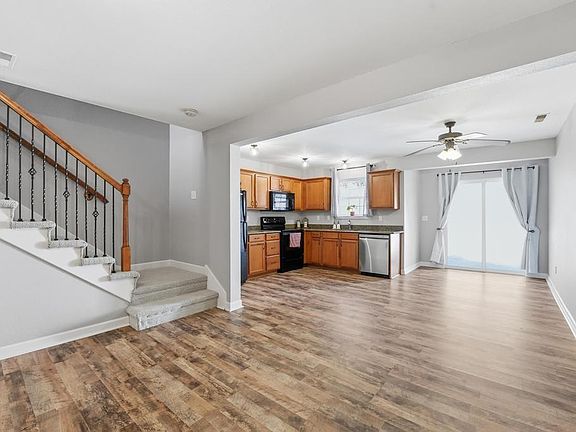 2nd image of 13684 Oak Valley Dr