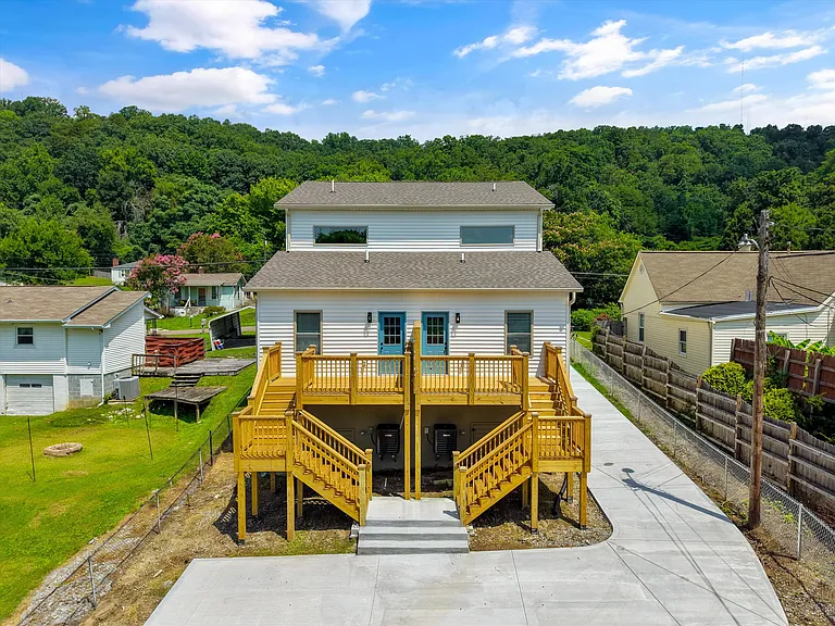 322 Hiawassee Ave NE — Photo 17