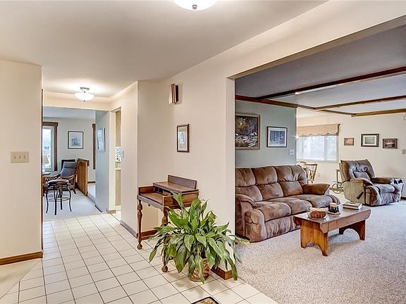 4th image of 1731 Washington Creek Ln