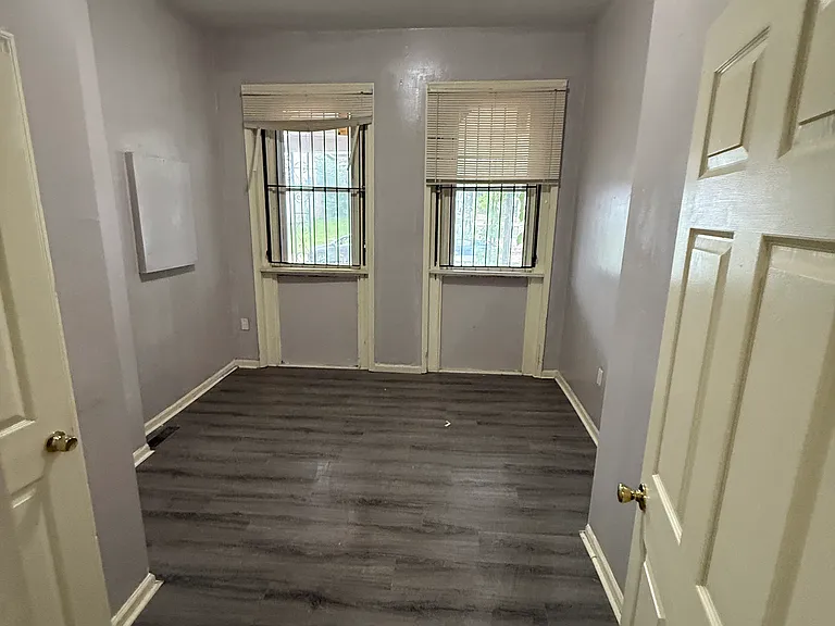 611 N 32nd St #1 — Photo 6