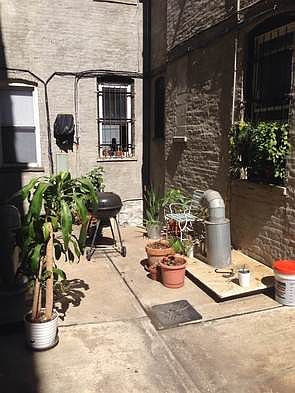 2nd image of 73 Hausman St APT 2