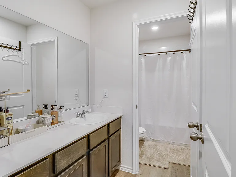 823 Coastline Way — Photo 18