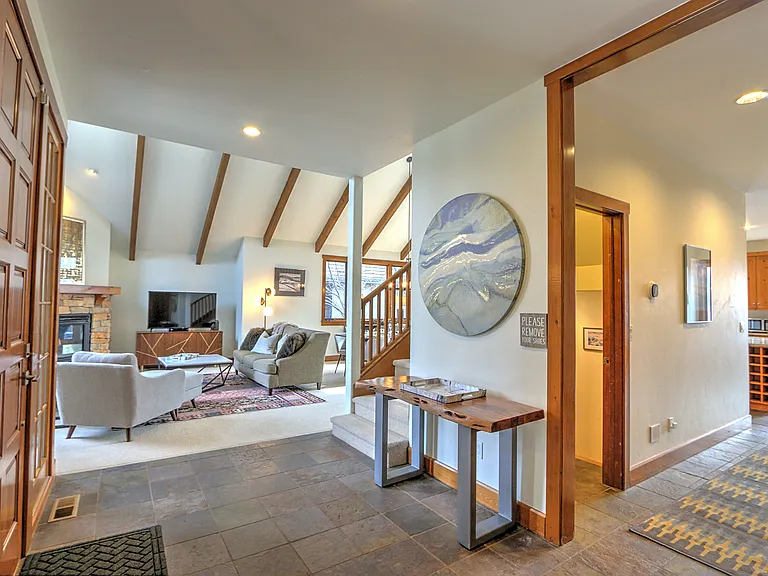 408 Settlement Ln — Photo 17