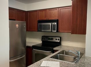 4889 Kimbermount Ave #107, Mississauga, ON L5M7R9