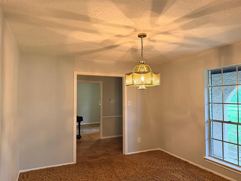 2314 Roman Forest Blvd — Photo 6