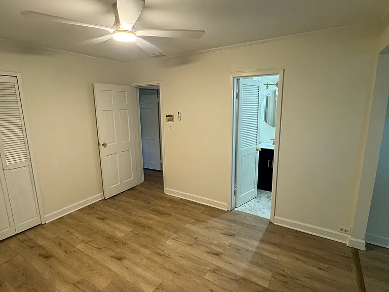 358 Wilshire St — Photo 20
