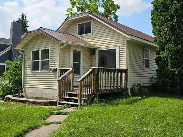 414 W Maple Ave, Fergus Falls, MN 56537