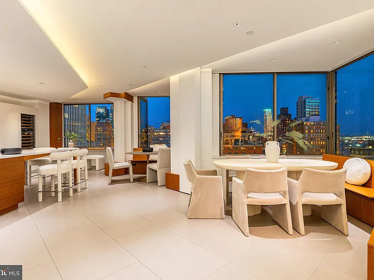 210 W Rittenhouse Sq #2106-2107 — Photo 20
