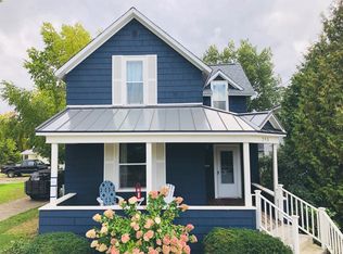 295 Jackson St, Petoskey, MI 49770