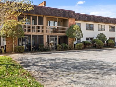 427 6th Ave W APT A-11, Hendersonville, NC, 28739