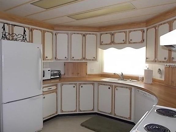 2nd image of 306 Mount Piney Ave NE #267