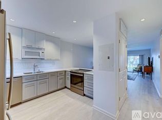 1432 S Lakeside Dr APT 3, Lake Worth, FL 33460