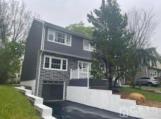 294 Wood Ave, Iselin, NJ 08830