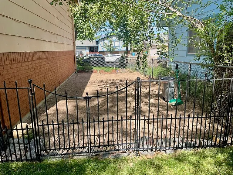739 Cardinal St — Photo 6