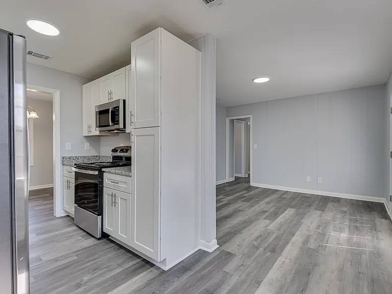 1709 Forest Creek Ct — Photo 14