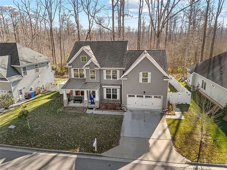 1st image of 1305 Auburn Hill Dr