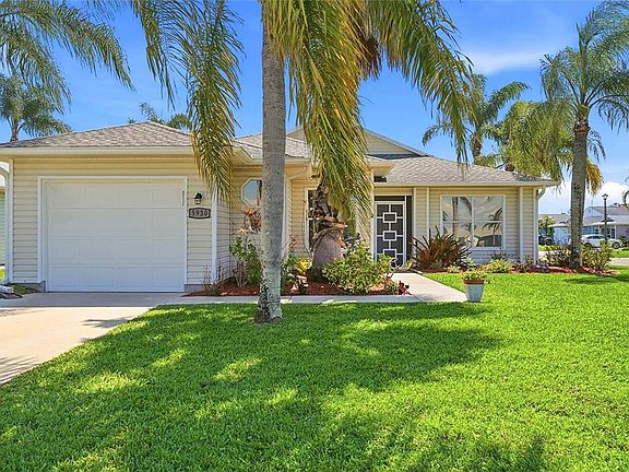 3rd image of 5930 Foxtail Way