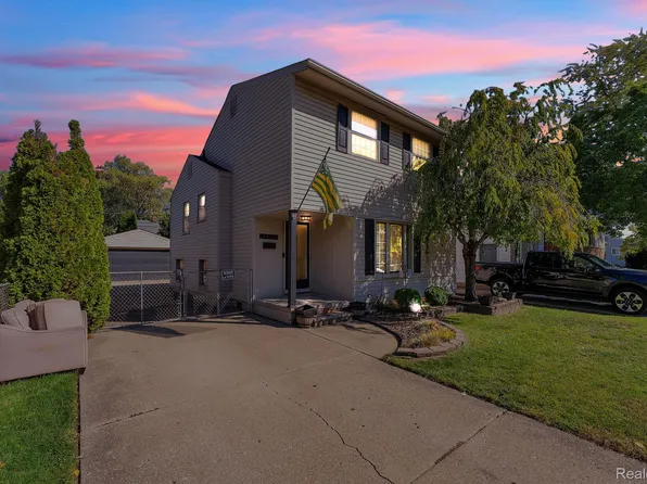 15120 Hanfor Ave, Allen Park, MI 48101