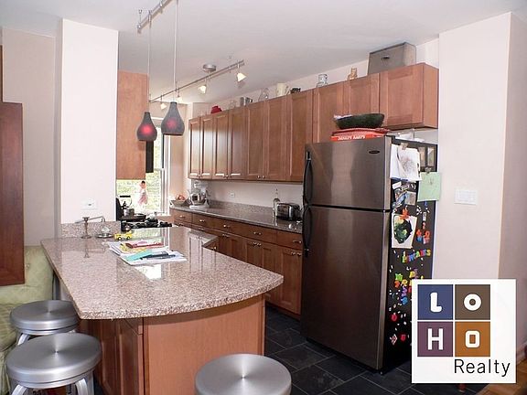 2nd image of 473 Fdr Dr APT K307