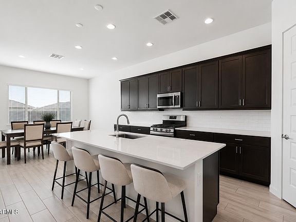 5th image of 9329 W SELLS Drive