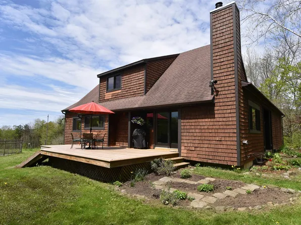 408 Browns Trace, Jericho, VT 05465