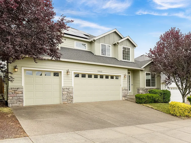 2643 Andrew Ave NW — Photo 2