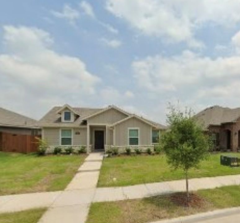 1st image of 2826 Hudson Dr