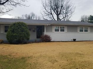 1936 E Edgewood St, Springfield, MO 65804