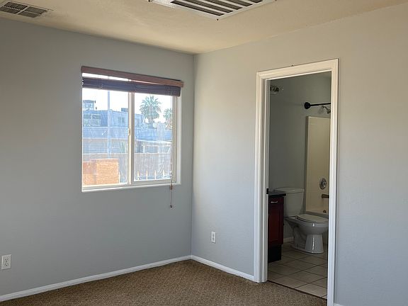 4th image of 4392 Del Santos Dr