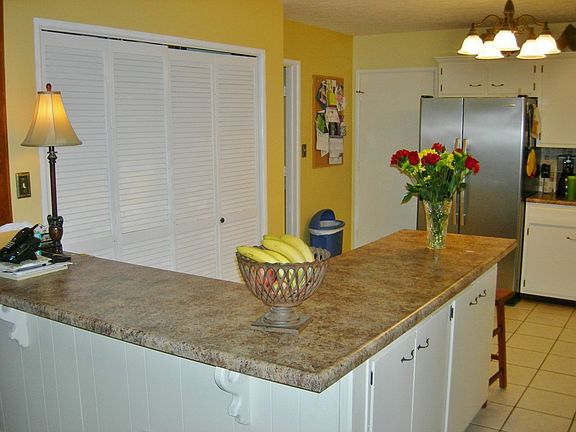 4th image of 2529 Gallahadion Ct