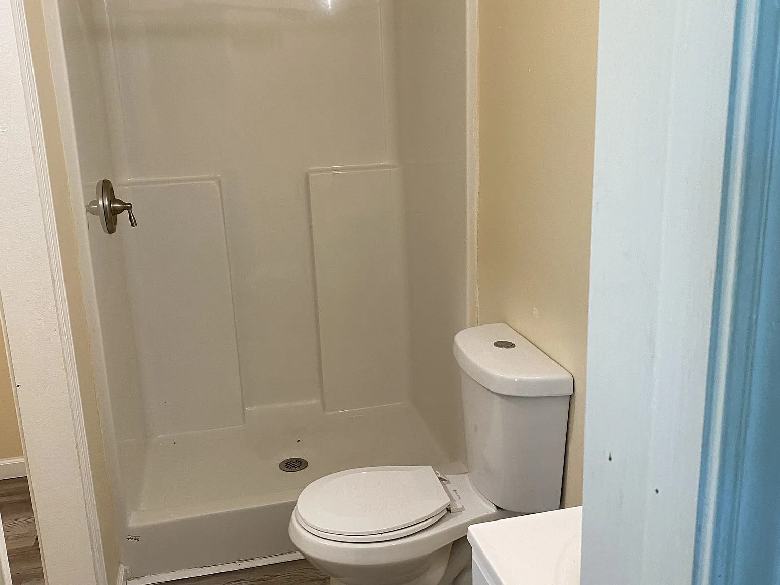 21 Georgian Drive - 21A — Photo 3