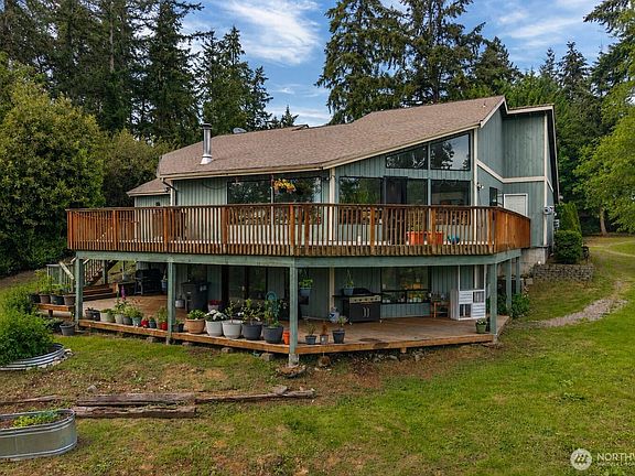 4th image of 3919 97th Avenue E
