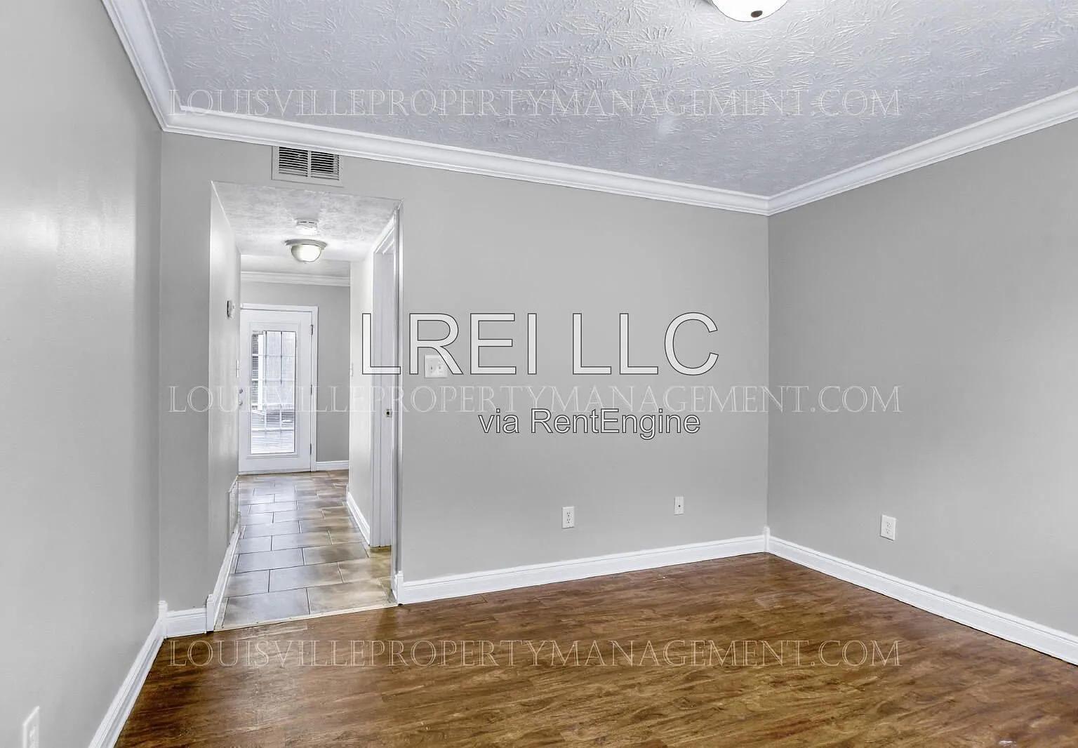 2 bed, 1.5 bath, 1000 sqft, $950 — Photo 3