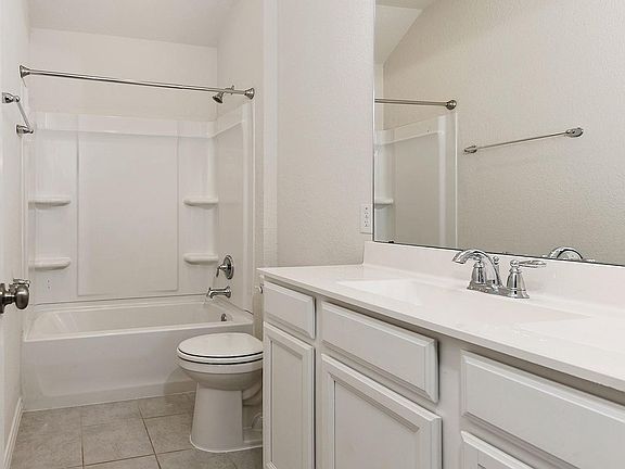 4th image of 23847 Northwood Terrace Ln