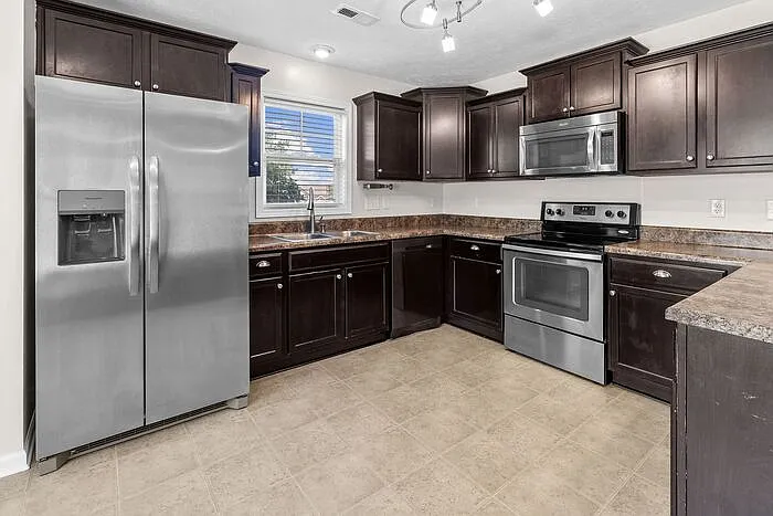 44 Schoomaker Ct #44 — Photo 11
