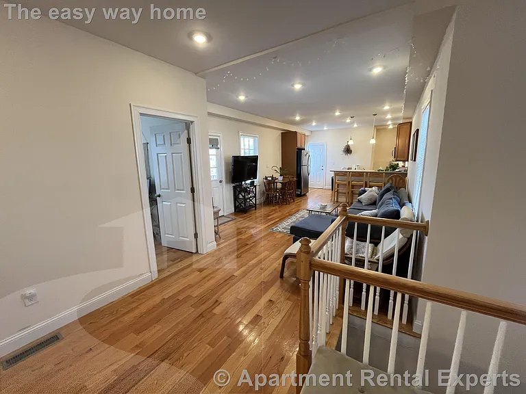 14 Flint St — Photo 18