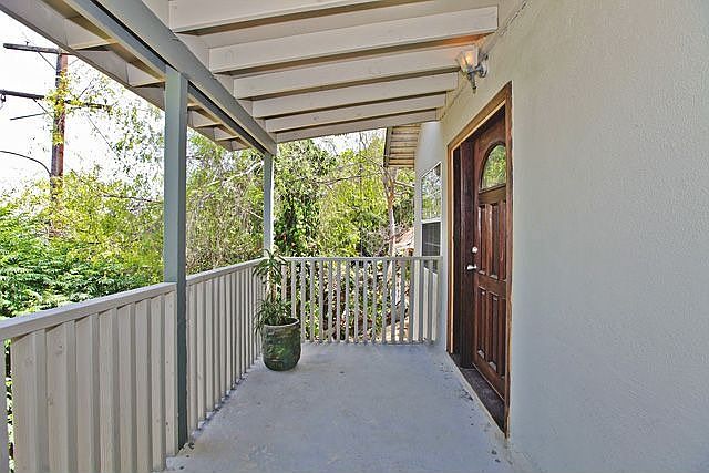 1st image of 3963 Dwiggins St