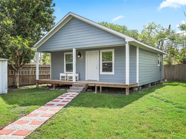 5711 Bridlington St, Houston, TX 77085