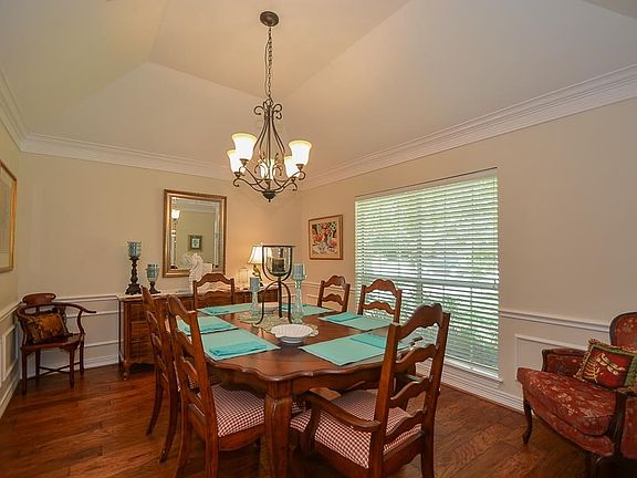 5th image of 24810 Brattle Dr