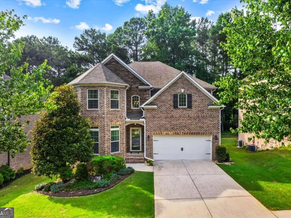 1267 Clear Stream Rdg, Auburn, GA 30011