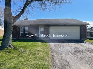 5860 Shull Rd, Huber Heights, OH 45424