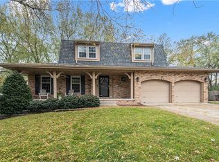1217 32nd St, West Des Moines, IA 50266
