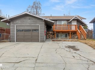 824 N Bragaw St, Anchorage, AK 99508